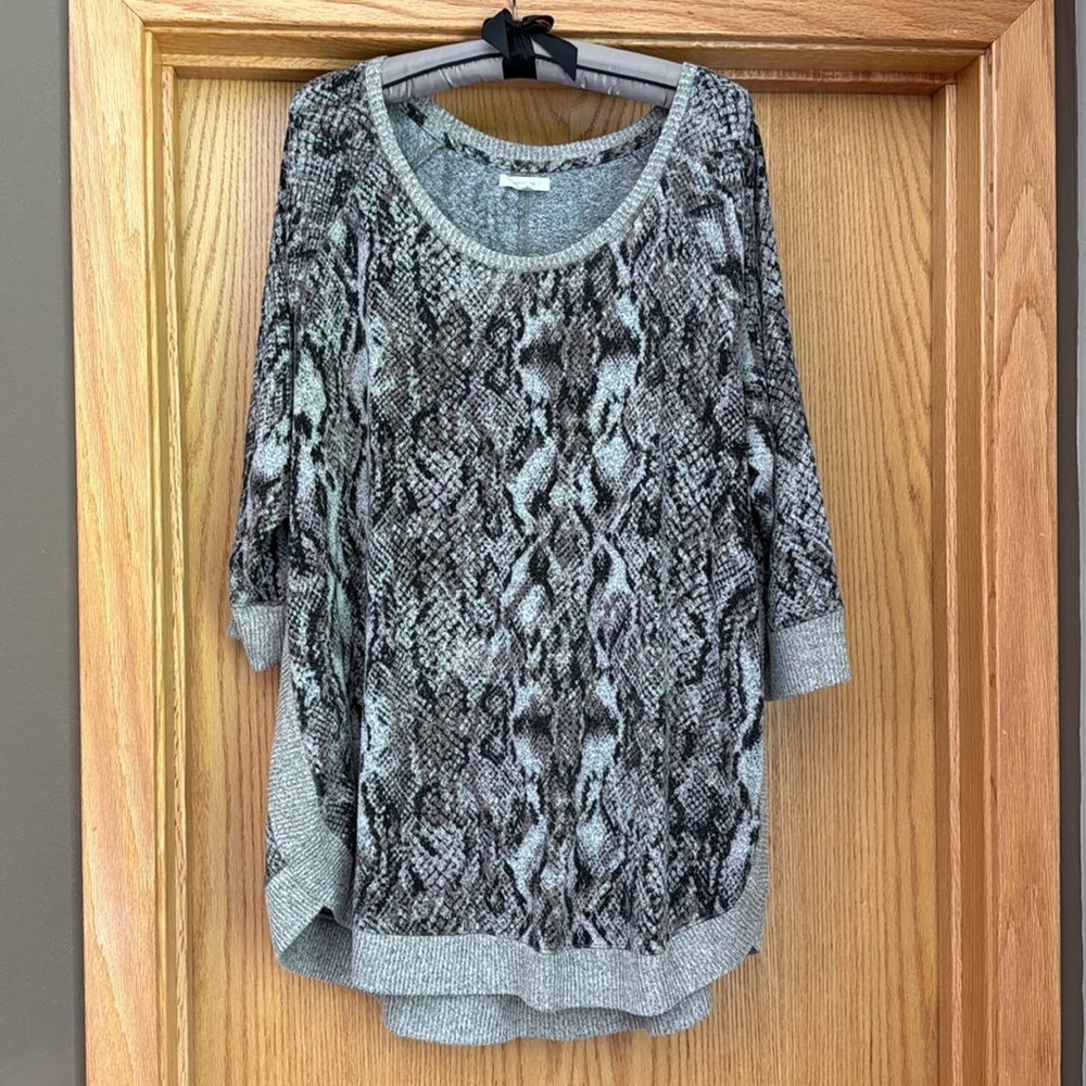 Maurices Charcoal Knit Top
